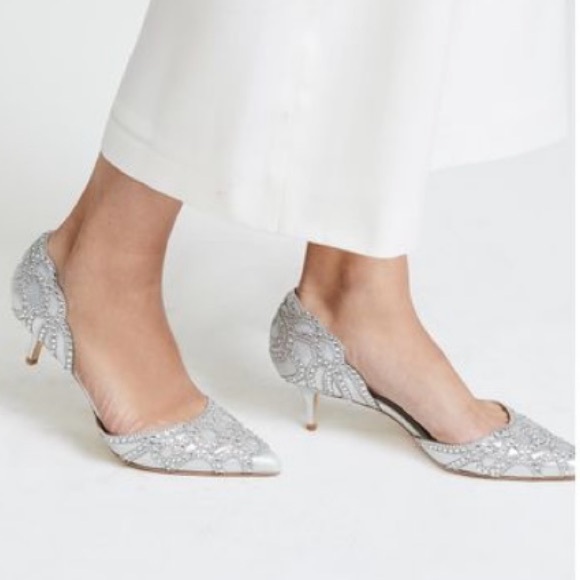 Badgley Mischka Shoes - Badgley Mischka Ginny O’rsay pointed toe shoe